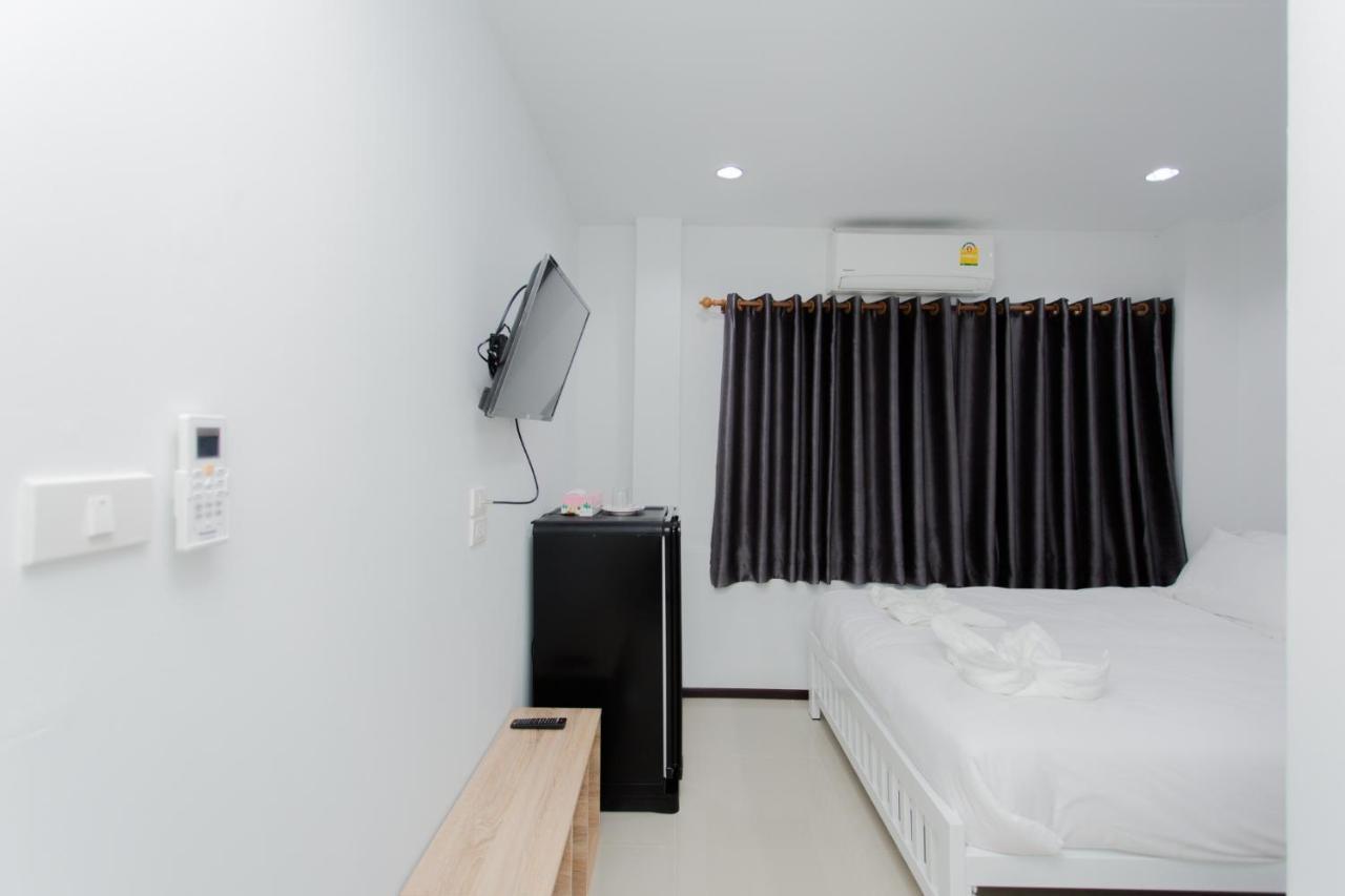 Nk Guesthouse 2 Bangkok Exterior photo