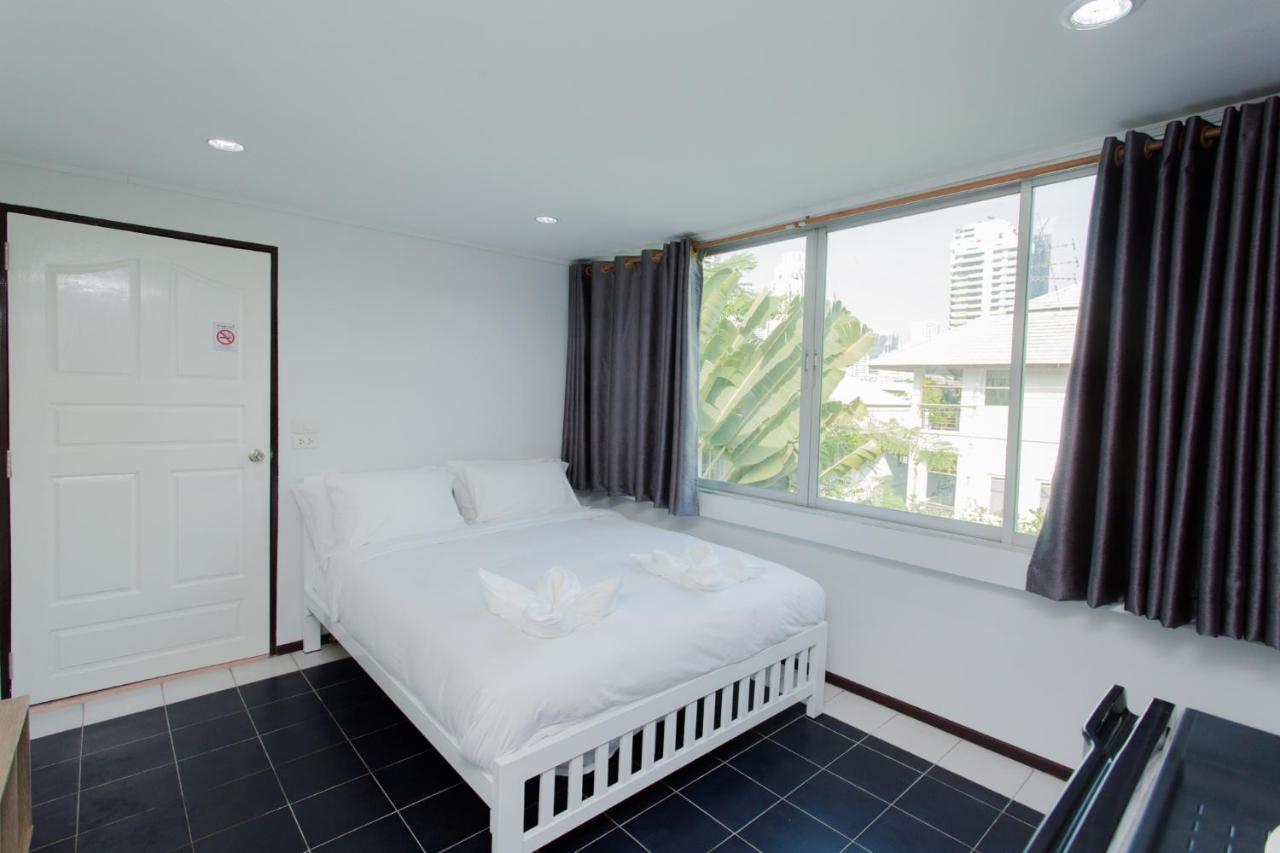 Nk Guesthouse 2 Bangkok Exterior photo